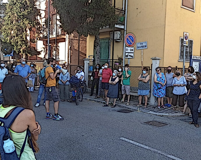 Prima manifestazione di Pavia Est si MuovePrima manifestazione di Pavia Est si Muove